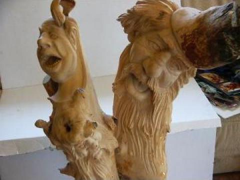 Decoratiuni Copaci sculptati unicat de la 250-350 cm de la Pfa Sculptor Asandi Simion