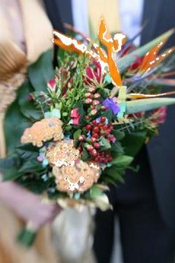 Aranjamente florale evenimente festive de la PFA Tone Sandra-Lacramioara