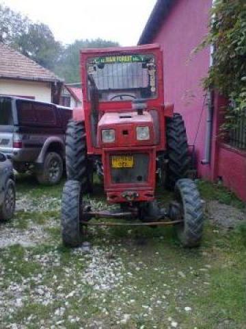 Tractor U651 de la 