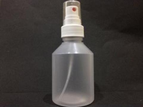 Flacon plastic transparent/alb 150 ml cu dop atomizor