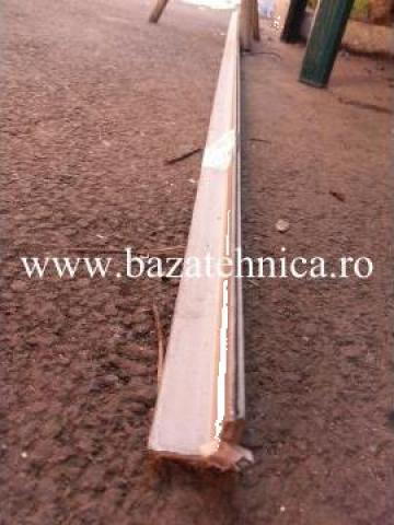 Cornier din inox 30x30x3 mm, 3 m lungime de la Baza Tehnica Alfa Srl