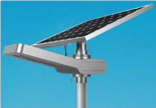 Corp iluminat stradal solar LED 150/50 W de la Samro Technologies Srl