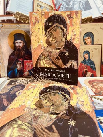 Carte Maica Vietii invatatura ortodoxa despre Maica Domnului