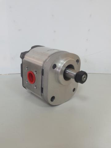 Pompa hidraulica 0510615338 pentru Deutz de la SC MHP-Store SRL
