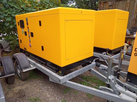 Generator trifazat 32kw/40kva de la Inchirieri Remorci Berceni | Inchirieri Generatoare Mobile