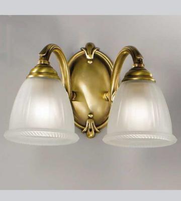 Lampa de perete cu 2 lumini din alama cu abajur din sticla de la SC Purify Studio SRL