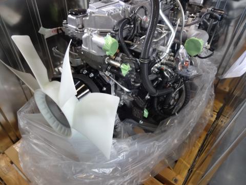 Motor Isuzu 4HK1 Tier 3 24V - nou de la Engine Parts Center Srl