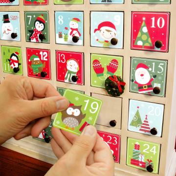 Set autocolante calendar de Advent - 5 x 5 cm de la Rykdom Trade Srl