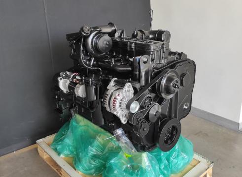 Motor 22251577 Komatsu SAA6D114E-3 S6D114 de la Engine Parts Center Srl