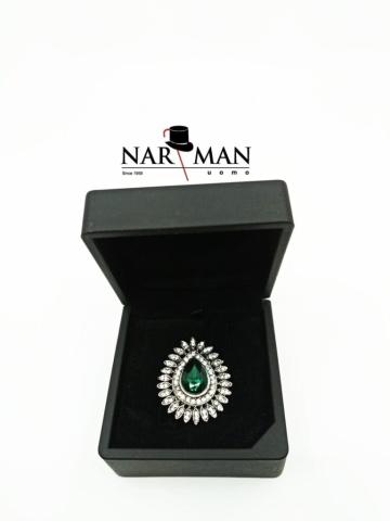Brose filigranate cu aplicatie de cristale Swarovski! de la Narman - Tuxedo