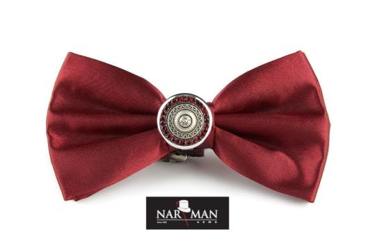 Papion rosu 11 de la Narman - Tuxedo