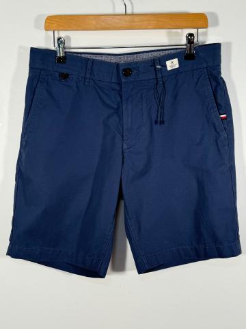 Pantaloni scurti Tommy Hilfiger marimea 32 barbat