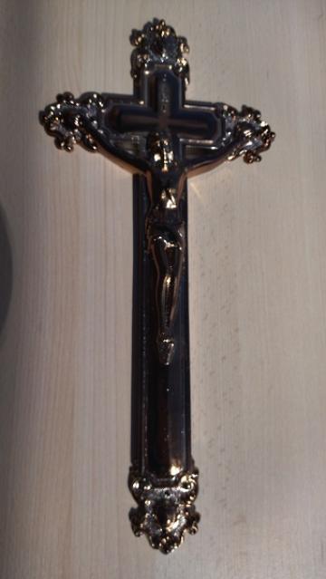 Crucifix de plastic M10 aramiu