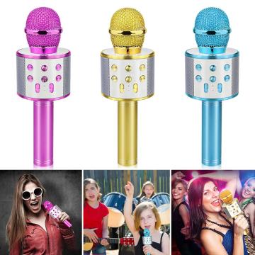 Microfon karaoke pentru copii: conexiune bluetooth de la Top Home Items Srl