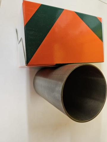 Cilindru camasa Kubota v3600 liner, camasa piston