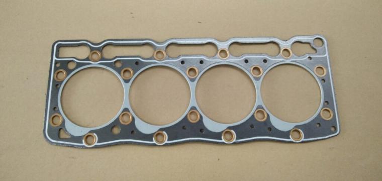 Garnitura excavator Kubota KX71-3, KX71H, KX91-2, V1505 de la Kubo Yanm Industrial Srl