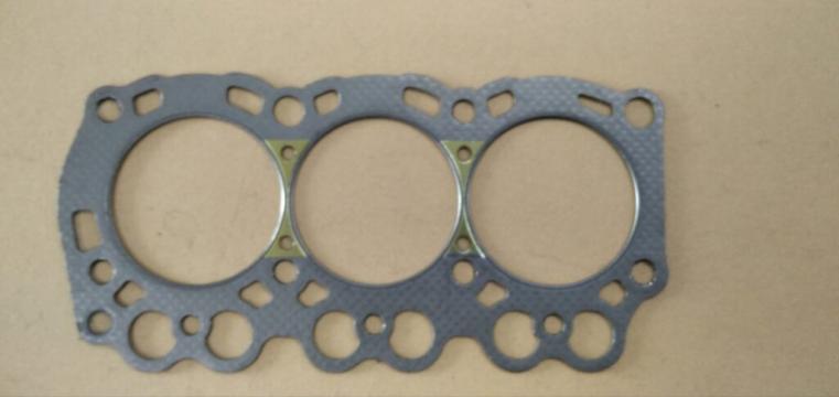 Garnitura chiuloasa Mitsubishi L3E de la Kubo Yanm Industrial Srl