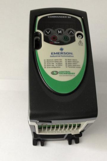 Regulator de turatie frecvential HP 300 T6 2.2 SK de la Ventdepot Srl