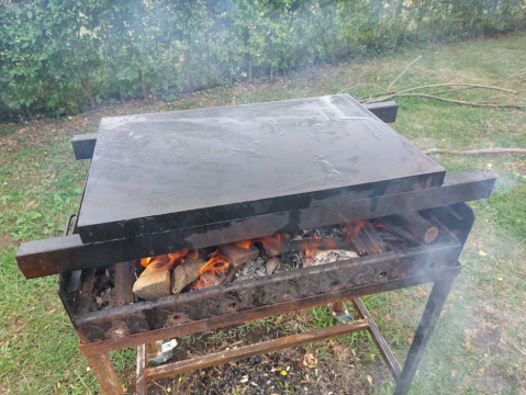 Placa vulcanica gratar de la 