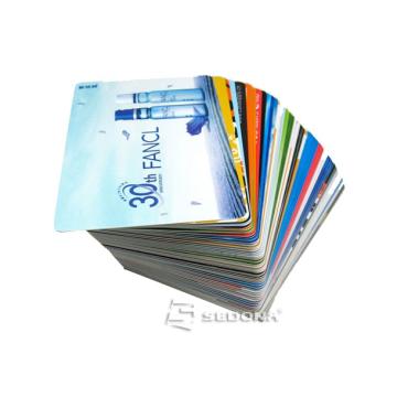 Carduri de plastic personalizate color 100 buc. de la Sedona Alm