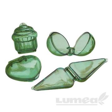 Forme pentru acadele de la Lumea Basmelor International Srl