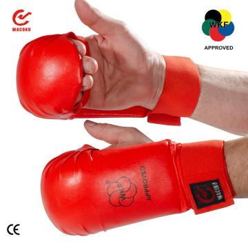 Manusi karate WKF Wacoku de la SD Grup Art 2000 Srl