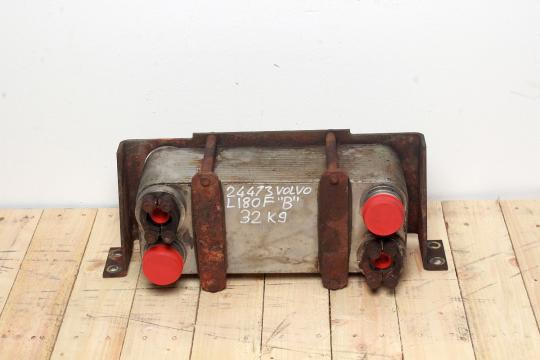 Racitor ulei Volvo L180 F de la PFP Auto Srl