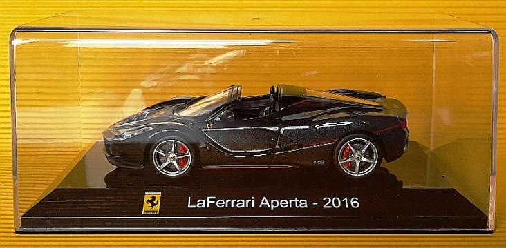 Macheta 2016 LaFerrari Aperta, negru 1:43