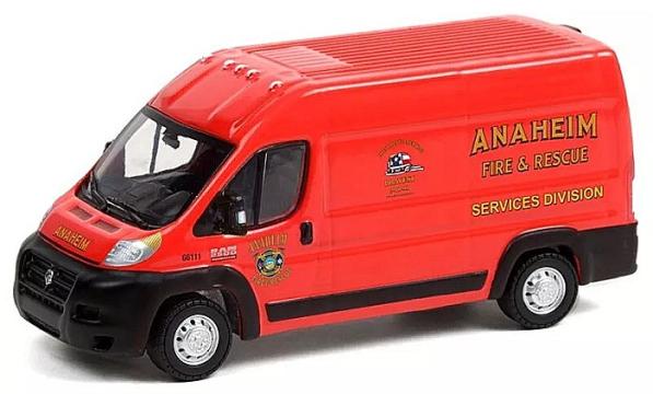 Macheta Ram Promaster pompieri Anaheim, Route Runners