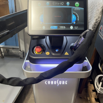 Aparat tratamente laser Cynosure Elite IQ 2021