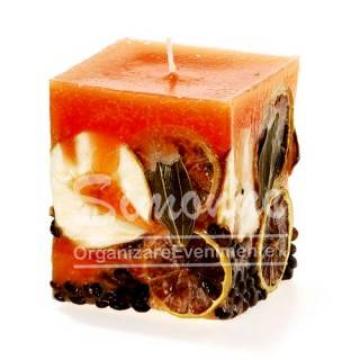 Lumanare Cube with fruits
